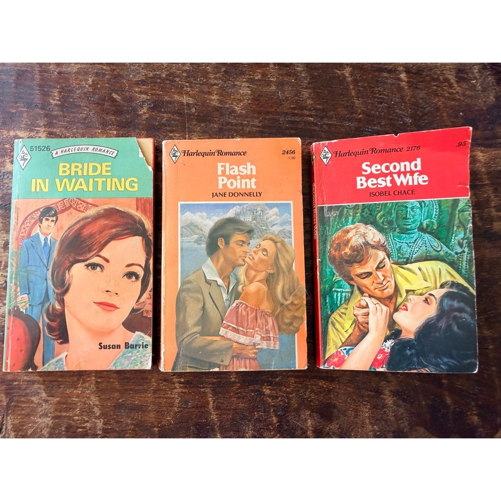 Harlequin Romance Books Lot 3 Vintage Multicolor Good Paperback Retro Pulp Core